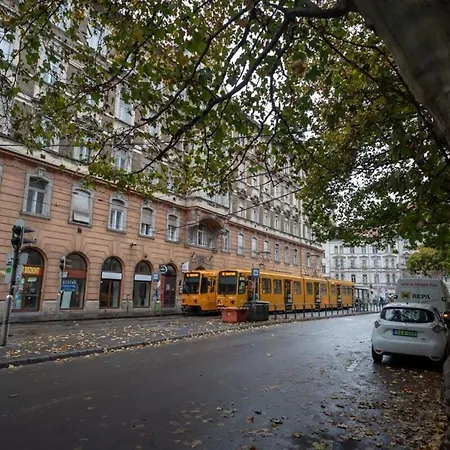 Apartament Well Located Charming Budapeszt