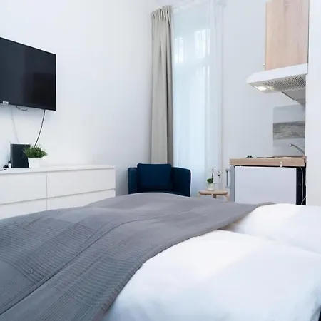 Well Located Charming Apartman Budapest