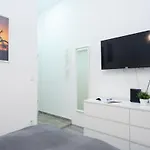 Апартаменты Well Located Charming *